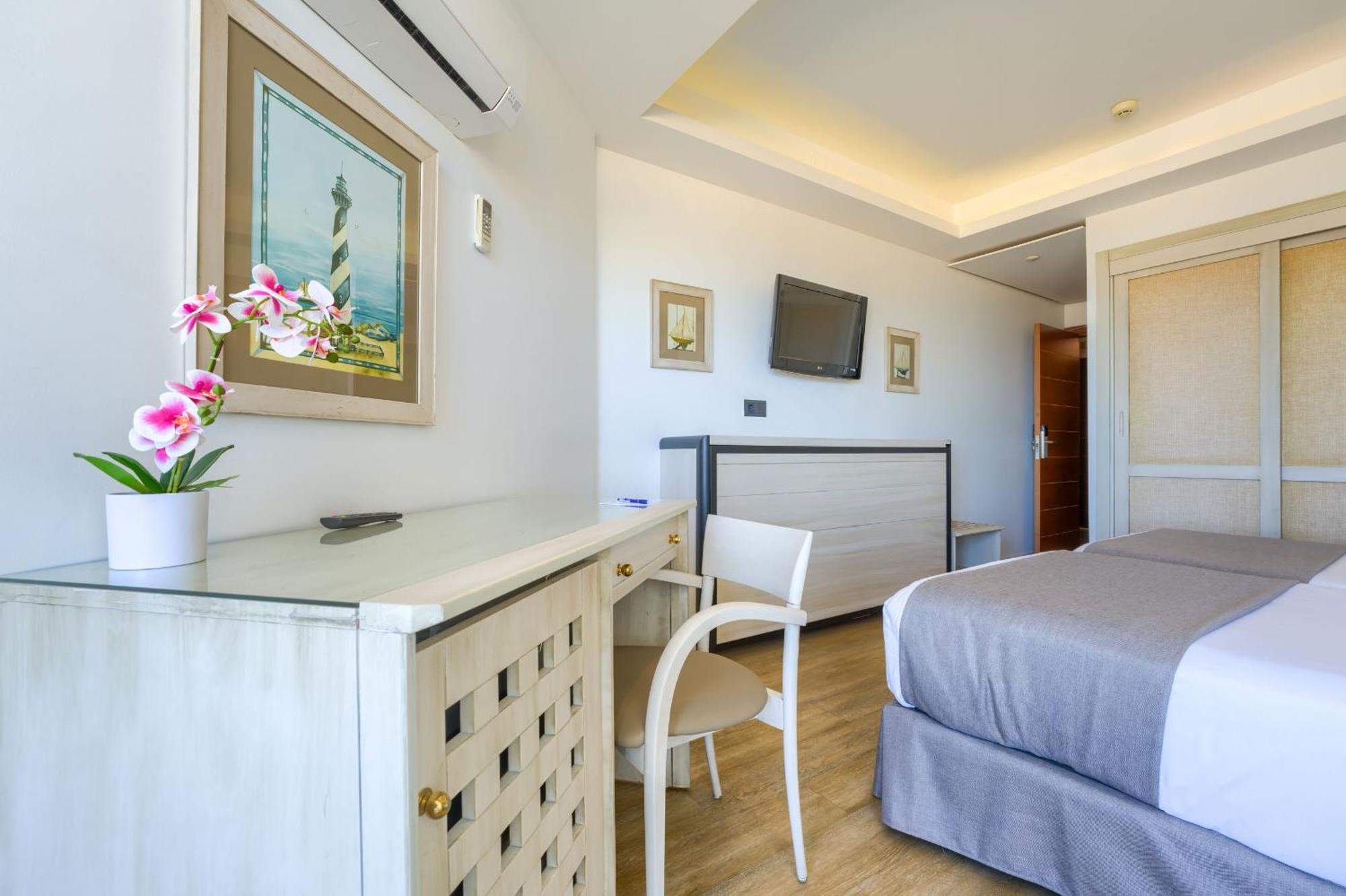 Double or Twin Room Extra Bed,1666638597:JPEG